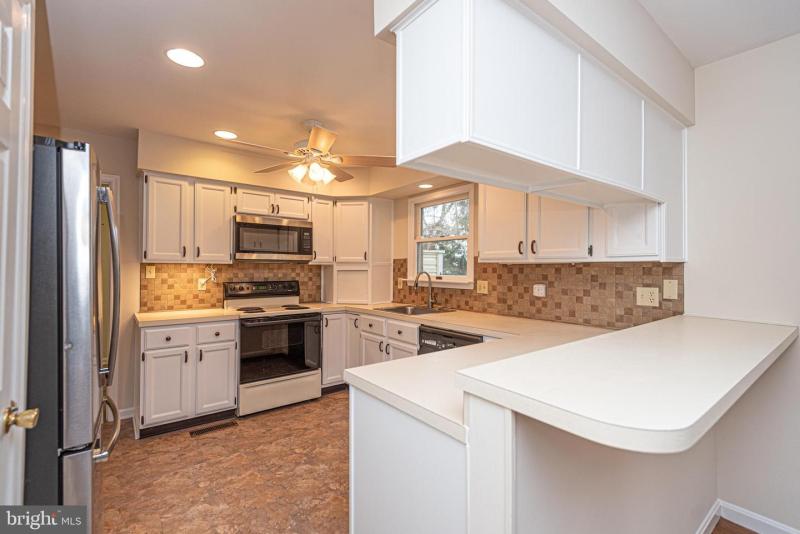 Newly Listed 632 Bridge Ln Ocean View, DE Whites Creek Manor Cape